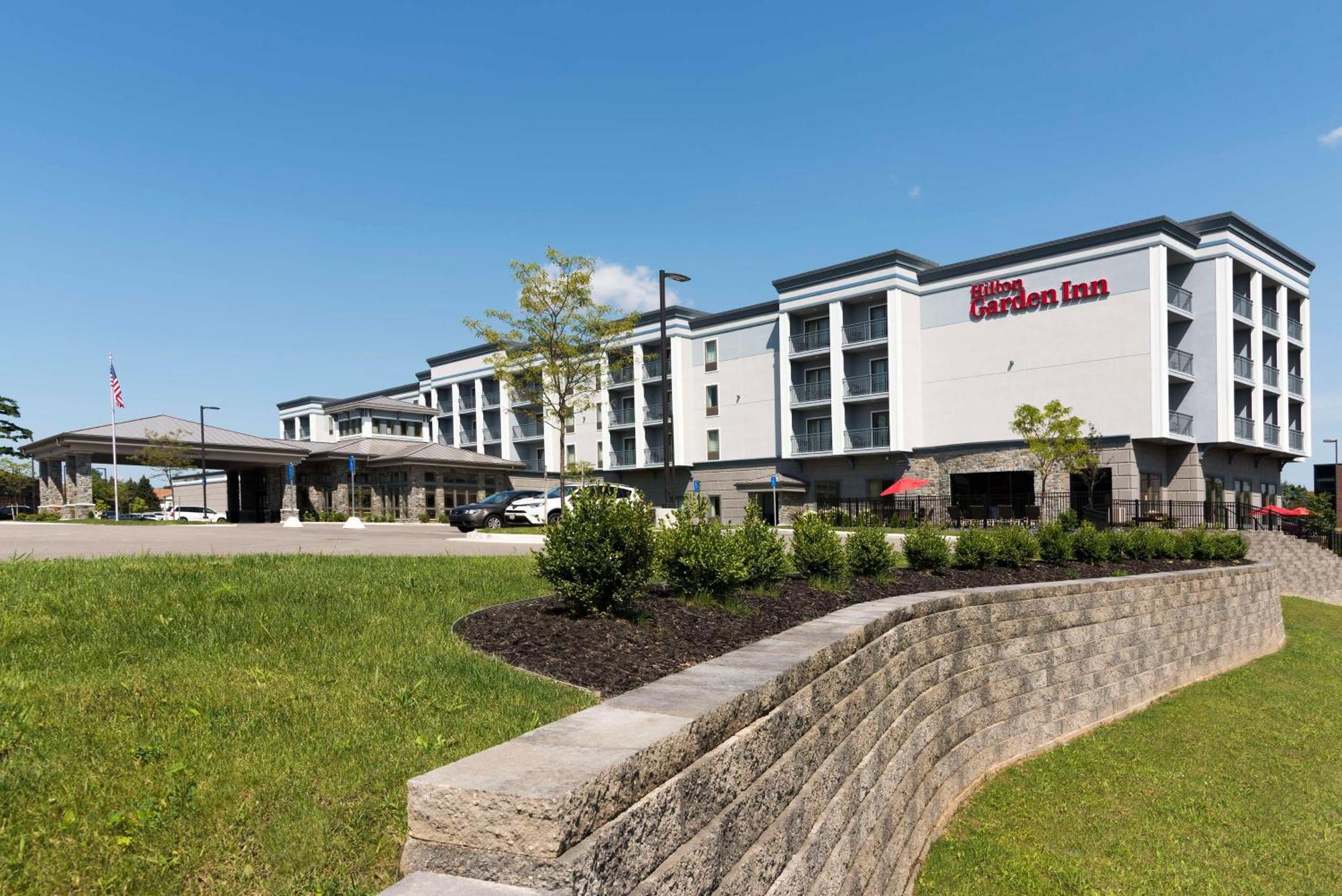 Hilton Garden Inn Grand Rapids East Exterior photo